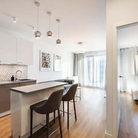 Wola Bloom By Bookinghost Apartment Warschau