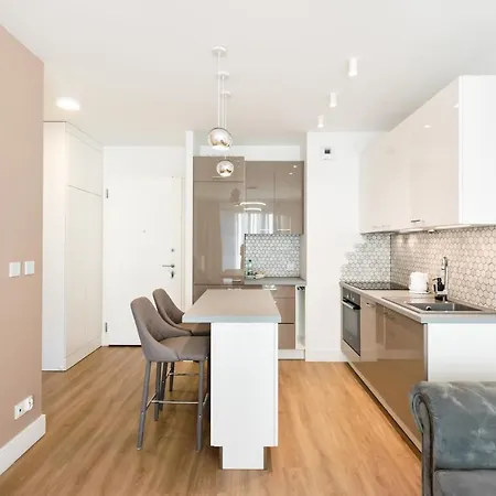 Appartement Wola Bloom By Bookinghost *