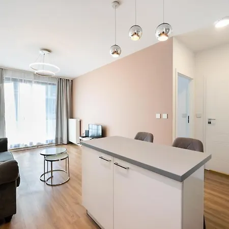 Appartement Wola Bloom By Bookinghost